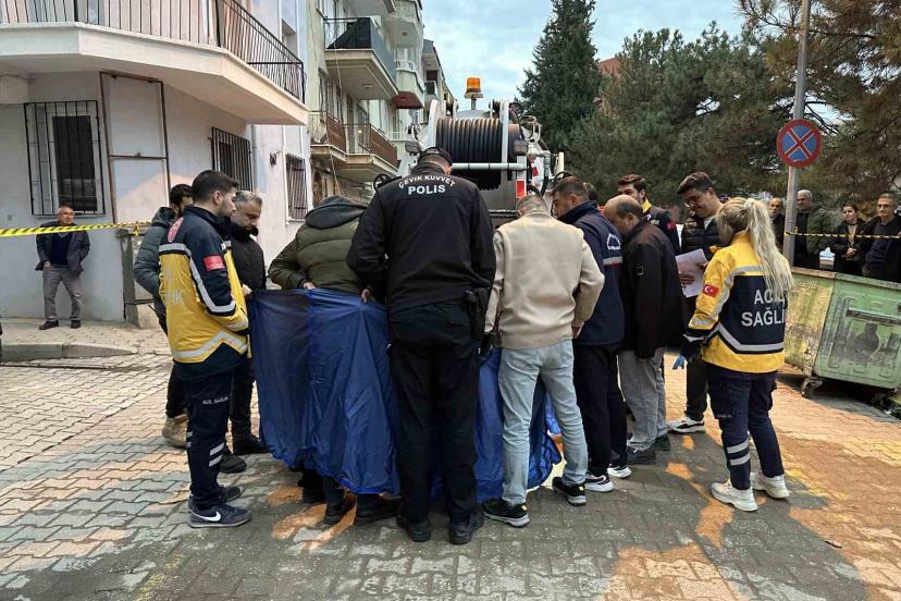 Uşak’ta kanalizasyonda bulunan ceninin kime ait olduğunu polis çözdü