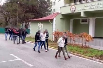 Uşak’ta tefecilere yönelik operasyonda 5 şüpheli gözaltına alındı