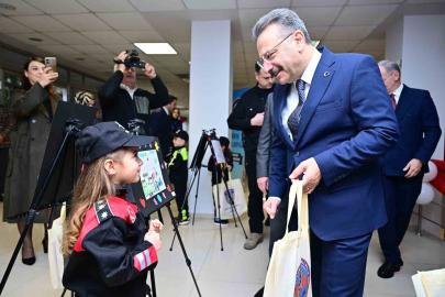 Vali Aksoy: "Teknoloji bağımlılığı giderek artan bir sorun haline geliyor"