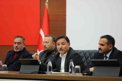 Vali Çiçek: "Turist rehberlerinin sahadaki görüşleri bizim için önemli"