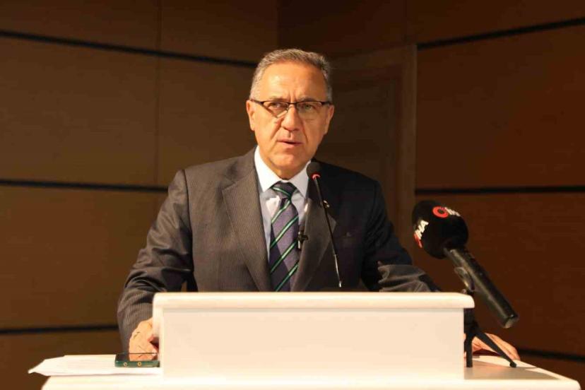 Vali Usta: "Deprem değil, bina öldürür"