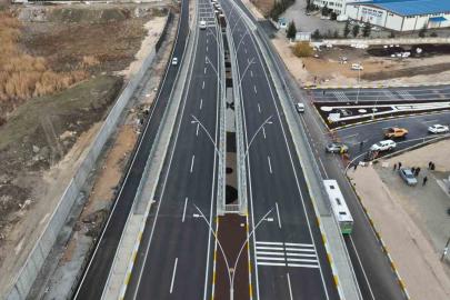 Van trafiğine nefes: Çevre yolunun 28 kilometrelik 2 etabı açılıyor