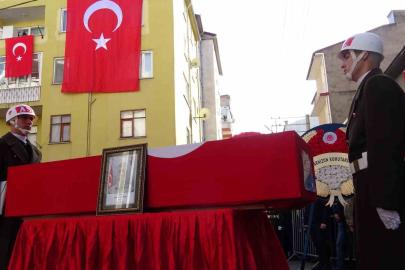 Van’da rahatsızlanarak hayatını kaybeden asker, memleketi Giresun’da toprağa verildi