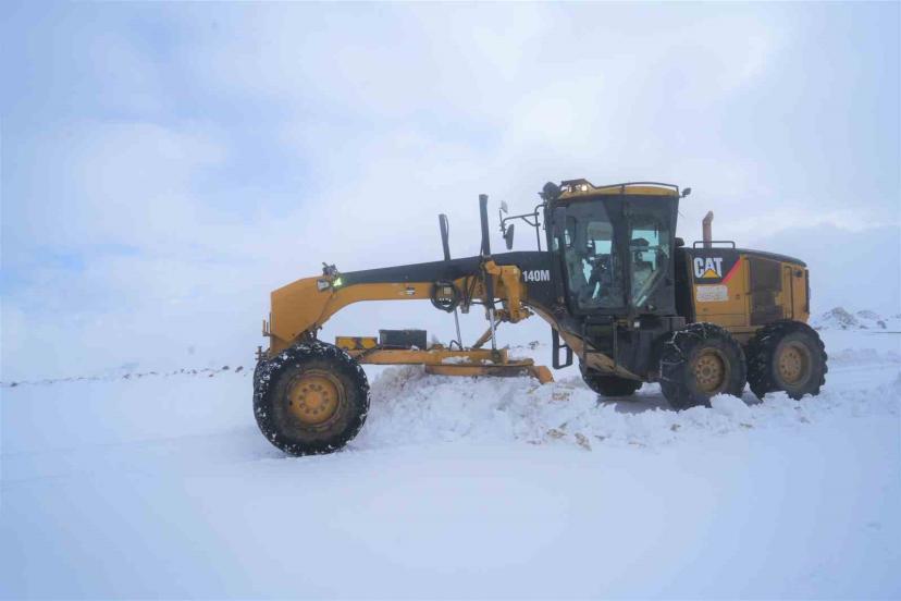 Varto’da 8 köy yolu ulaşıma kapandı