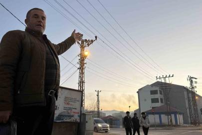 VEDAŞ’ın ihmali can ve mal güvenliğini tehdit ediyor: Yüksekova’nın kalbi tehlike saçıyor