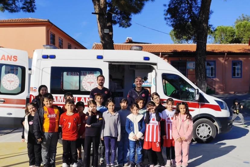 Yatağan’da öğrencilere acil sağlık hizmetleri tanıtıldı