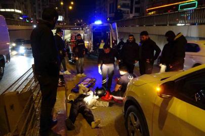 Yavaşlayan trafiği son anda fark etti, önce otomobile ardından bariyere çarptı