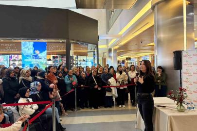 Yazar Dilek Cesur MalatyaPark’ta okurlarıyla buluştu