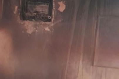 Yıldırım düşen camide başlayan yangın ucuz atlatıldı