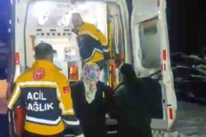 Yolu kapanan köyde doğum sancısı tutan kadın 2 saat süren çalışmayla hastaneye ulaştırıldı