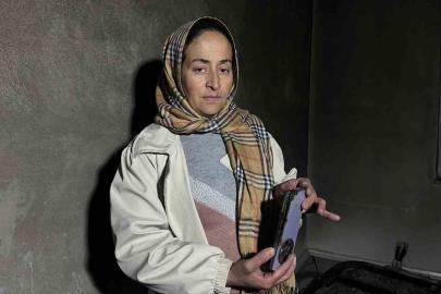 Yüksekova’da evde patlayan telefon yürekleri ağza getirdi: Kartal ailesi ölümden döndü