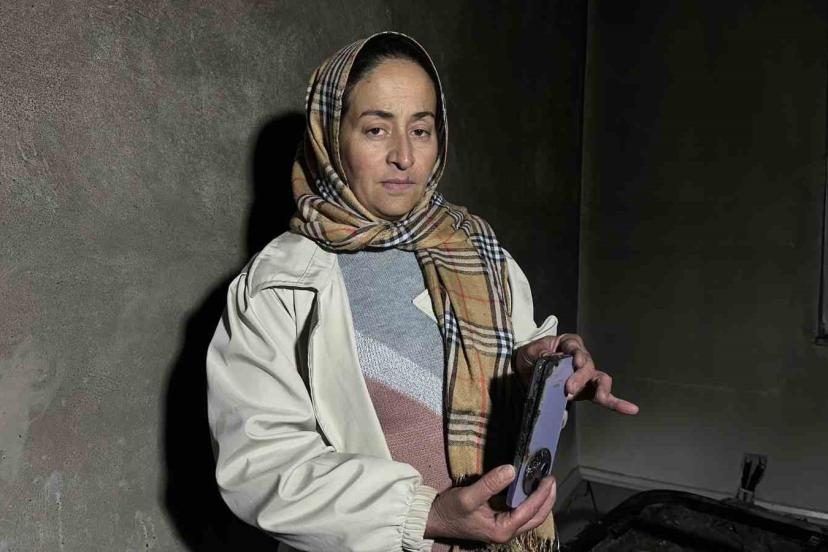 Yüksekova’da evde patlayan telefon yürekleri ağza getirdi: Kartal ailesi ölümden döndü