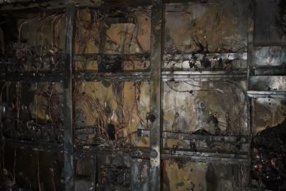 Zeytinburnu’nda korkutan yangın: 4 kişi hastaneye kaldırıldı