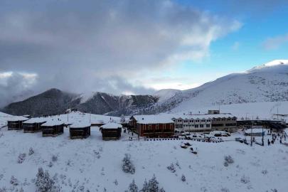 Zigana’nın zirvesinde "kar" yoğunluğu