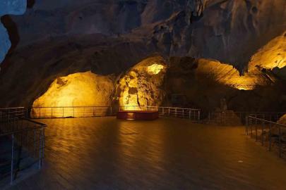 350 milyon yıllık Gökgöl Mağarası’na ziyaretçi rekoru