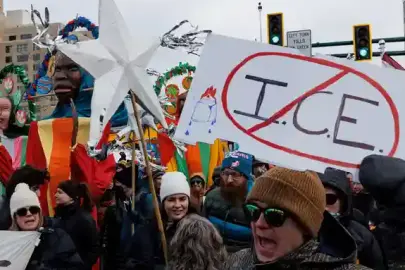 ABD'de ICE gerilimi sürüyor... Trump'a diktatörlük suçlaması