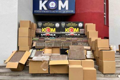 Adana’da depoda binlerce kaçak tütün ürünü ele geçirildi: 2 kişi tutuklandı