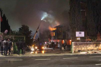 Adana’da fabrika yangını