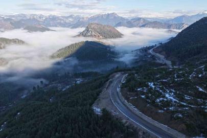 Adana’nın Feke ilçesinde mest eden sis manzarası