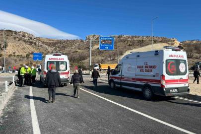Adıyaman’da iki otomobil çarpıştı: 4 yaralı