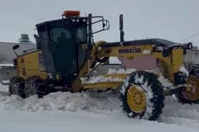 Adıyaman’da karla mücadele aralıksız sürüyor