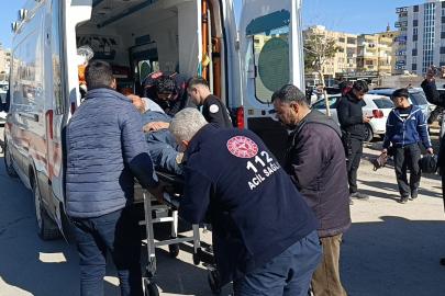 Adliye önünde boşanma kavgası: 2 yaralı