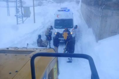Ağrı’da köylerde rahatsızlanan hastalar için ekipler seferber oldu