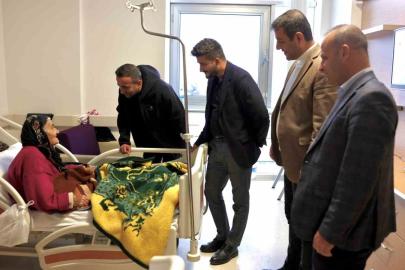 Akçadağ Belediye Başkanı Ulutaş’tan hastane ziyareti