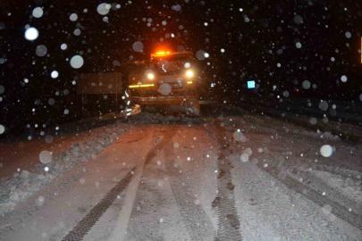 Antalya-Konya karayolunda kar yağışı yeniden başladı