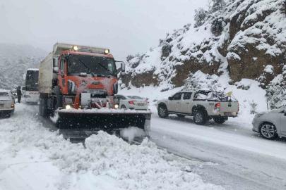 Antalya’da kar yağışı başladı, Alacabel beyaza büründü
