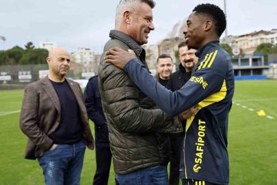 Anthony Musaba, Fenerbahçe’de ilk antrenmanına çıktı