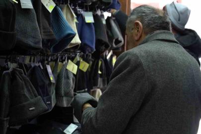 Asırlık çarşıda tezgahlar sanal vitrine taşınıyor: Esnaf e-ticaretle yüzleşiyor