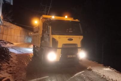 Aydın Büyükşehir Belediyesi ekiplerinden kar mesaisi