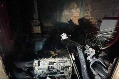 Aydın’da yangın: Dumandan etkilenen 2 kişi hastaneye kaldırıldı