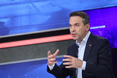 Bakan Bayraktar duyurdu: Azerbaycan ile 33 milyar metreküplük doğalgaz anlaşması yapıldı