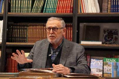 Bakanlıkta 23 yıl görev yapan Özen, İznik’ten kopamadı