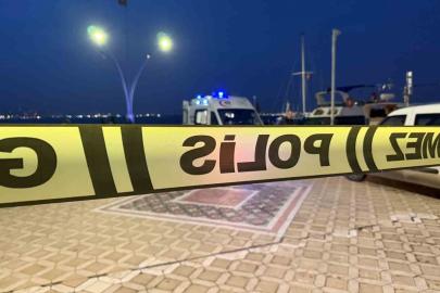 Balıkçılar fark etti, denizde dalgıç kıyafetli erkek cesedi bulundu