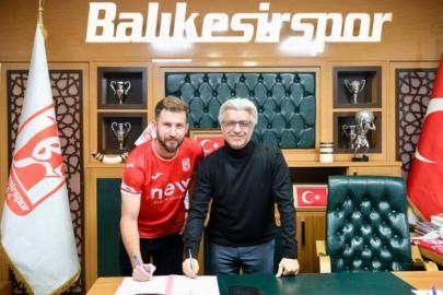 Balıkesirspor Akın Arıcan’a imza attırdı