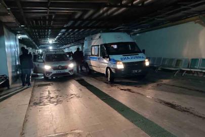 Balkondan düşen genç kadın hayatını kaybetti