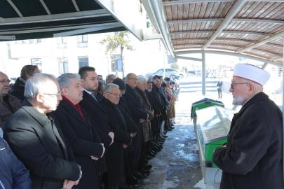Başkan Büyükkılıç’tan Hacılar’da gönüllere dokunan ziyaret