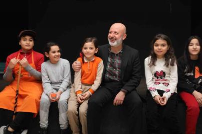 Başkan Çolakbayrakdar: Evlatlarımız tatilde eğlenirken öğreniyor"