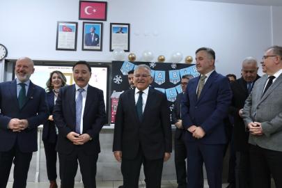 Başkan Çolakbayrakdar: "Türkiye’nin geleceği olan evlatlarımızın eğitimi için çalışıyoruz"