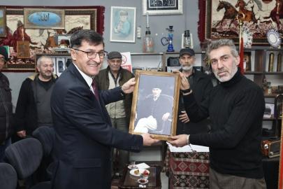 Başkan Eyüp Kahveci, antika ve mezat buluşmalarına katıldı