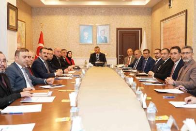 Başkan Özakalın, il istihdam ve mesleki eğitim kurulu toplantısına katıldı
