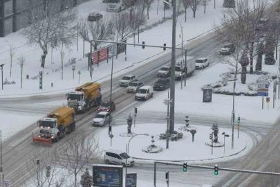 Başkan Şerifoğulları, karla mücadele çalışmalarını yerinde inceledi