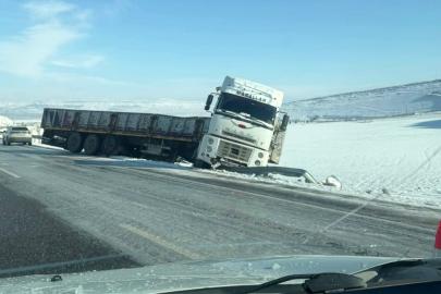 Batman-Hasankeyf yolunda zincirleme Kaza