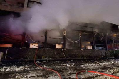 Batman’da kafe yangını: İş yeri kullanılamaz hale geldi