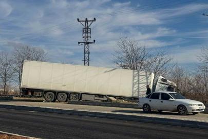 Batman’da tır ile minibüs çarpıştı: 6 yaralı