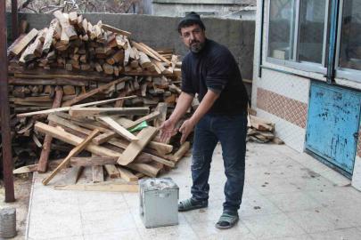 Benzinle ateş yakmak istedi, az daha kendi yanıyordu