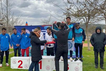 BEÜ’de kros takımı Türkiye üçüncüsü oldu